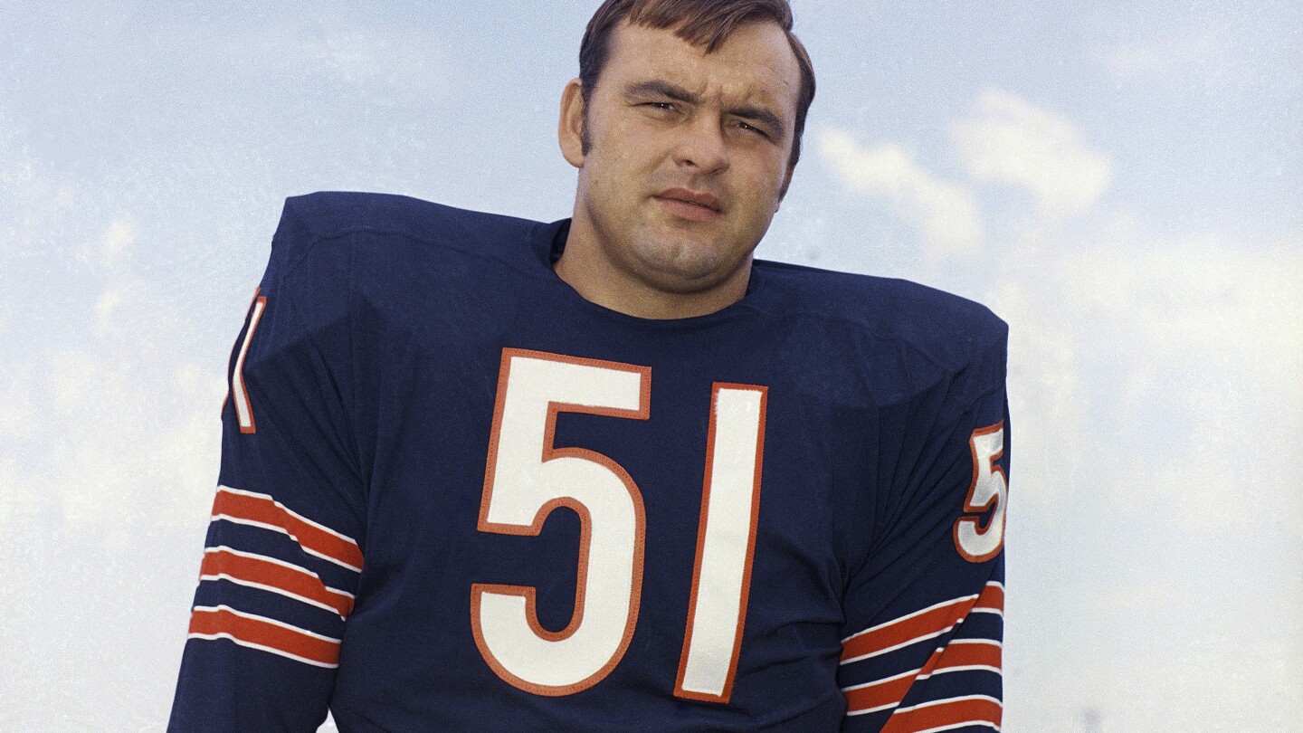 Dick Butkus, legendary Chicago Bears linebacker, dies at 80 | AP News