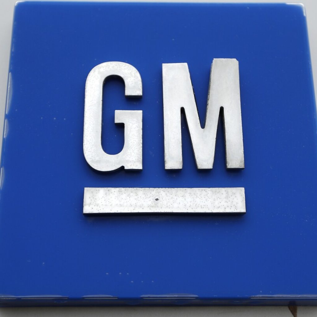 Auto workers begin strike at GM plants in Canada | AP News