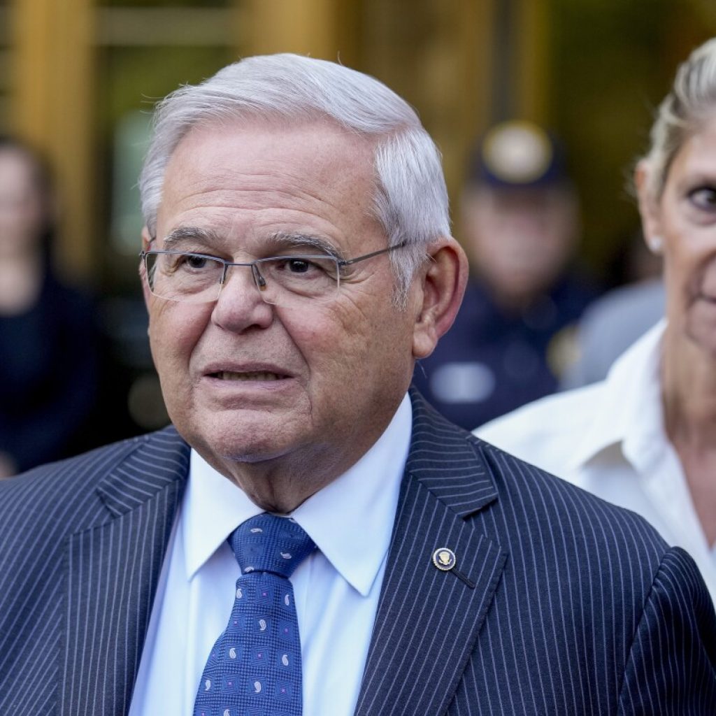 Bob Menendez charged with being unregistered agent of Egypt | AP News