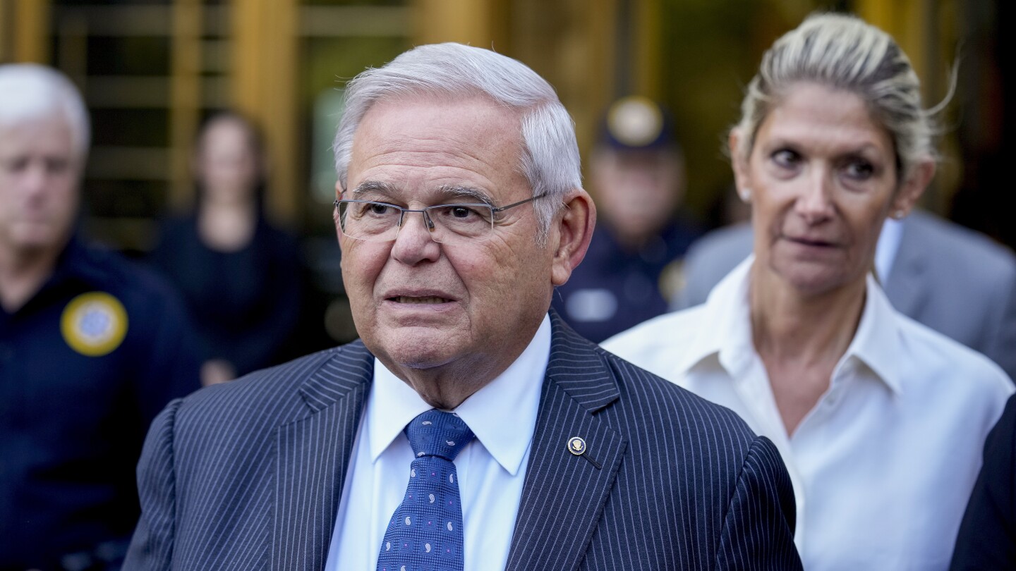 Bob Menendez charged with being unregistered agent of Egypt | AP News