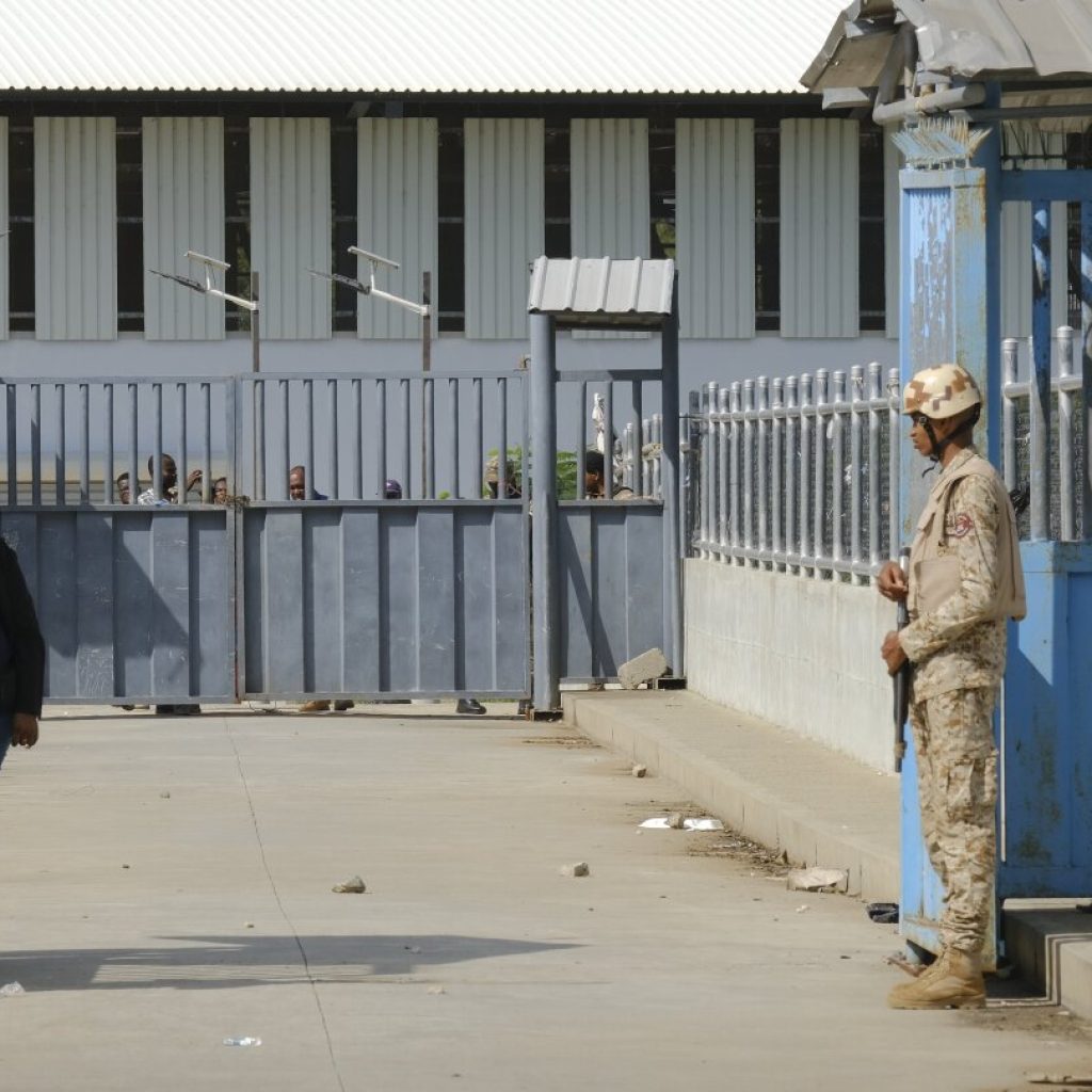 Haiti refuses to open key border crossing with Dominican Republic in spat over canal | AP News