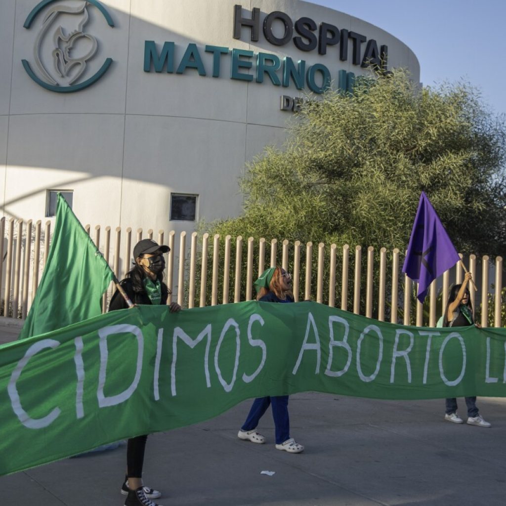 As Mexico expands abortion access, activists support reproductive rights at the U.S. border | AP News