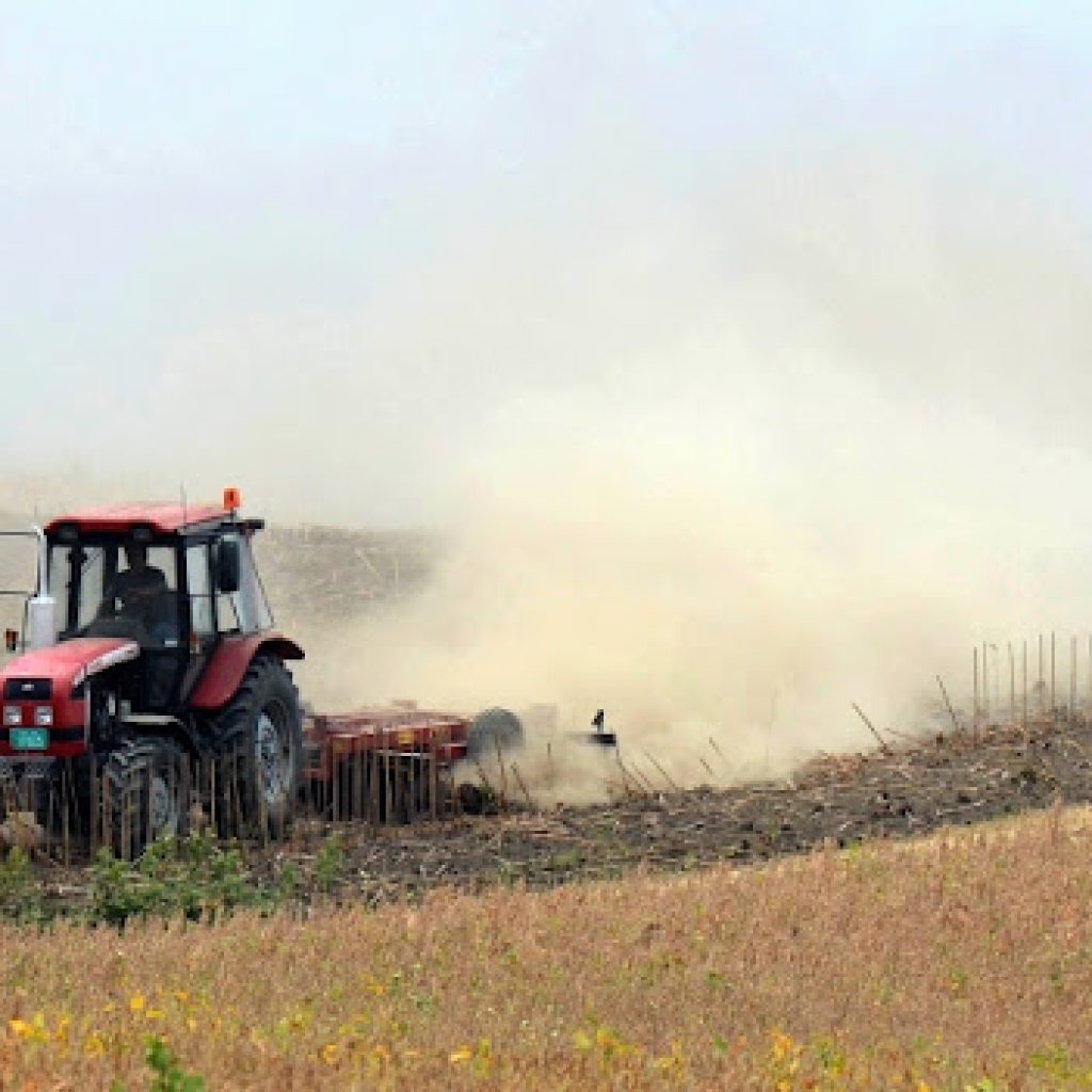 Francuska uzdržana na glasanju o glifosatu, odluka o daljoj upotrebi herbicida odlaže se za novembar