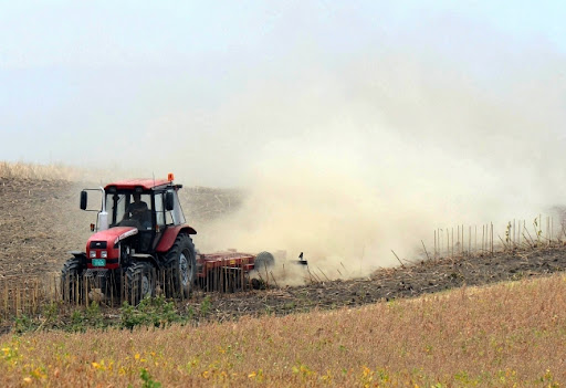 Francuska uzdržana na glasanju o glifosatu, odluka o daljoj upotrebi herbicida odlaže se za novembar