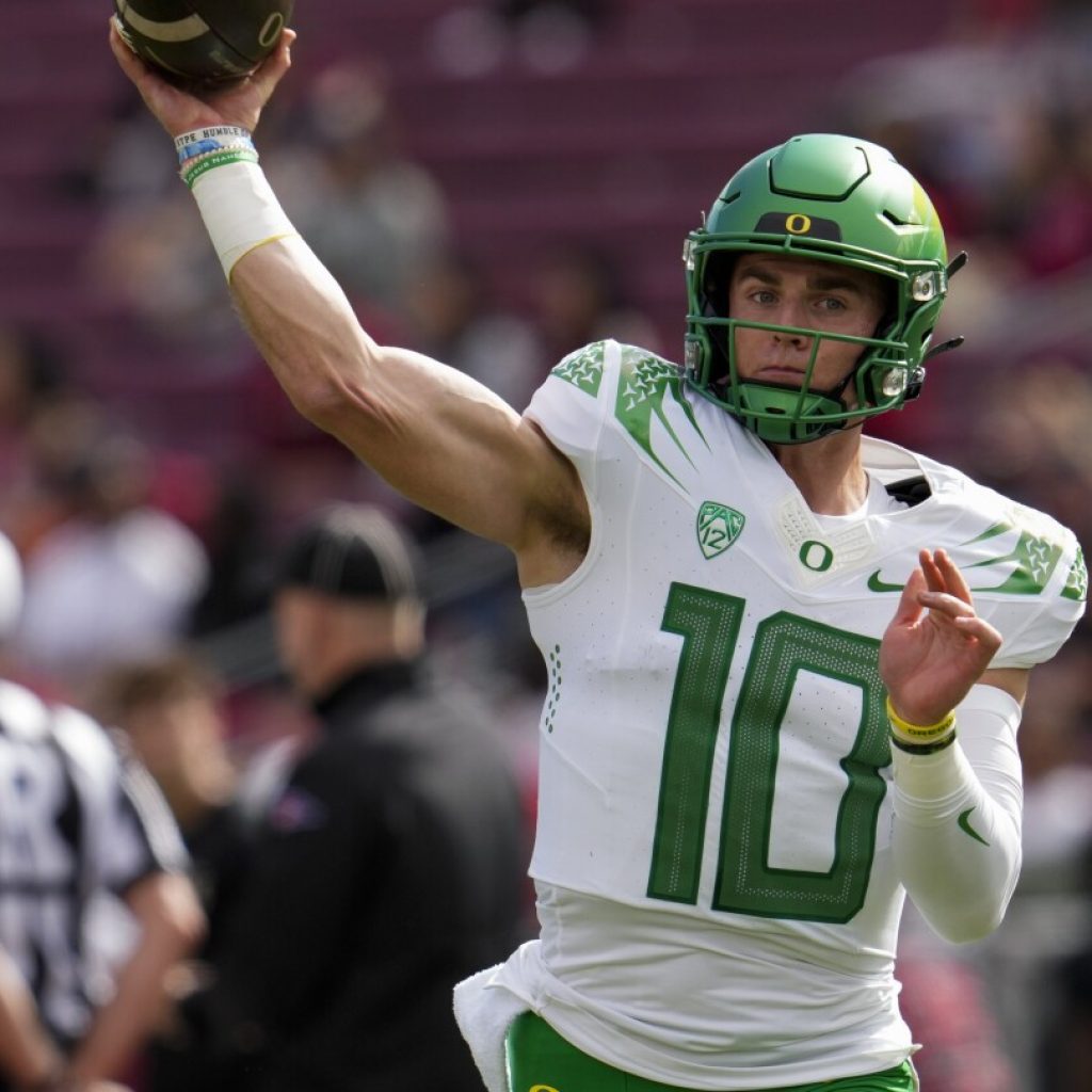 No. 8 Oregon at No. 7 Washington highlights the week in Pac-12 football | AP News