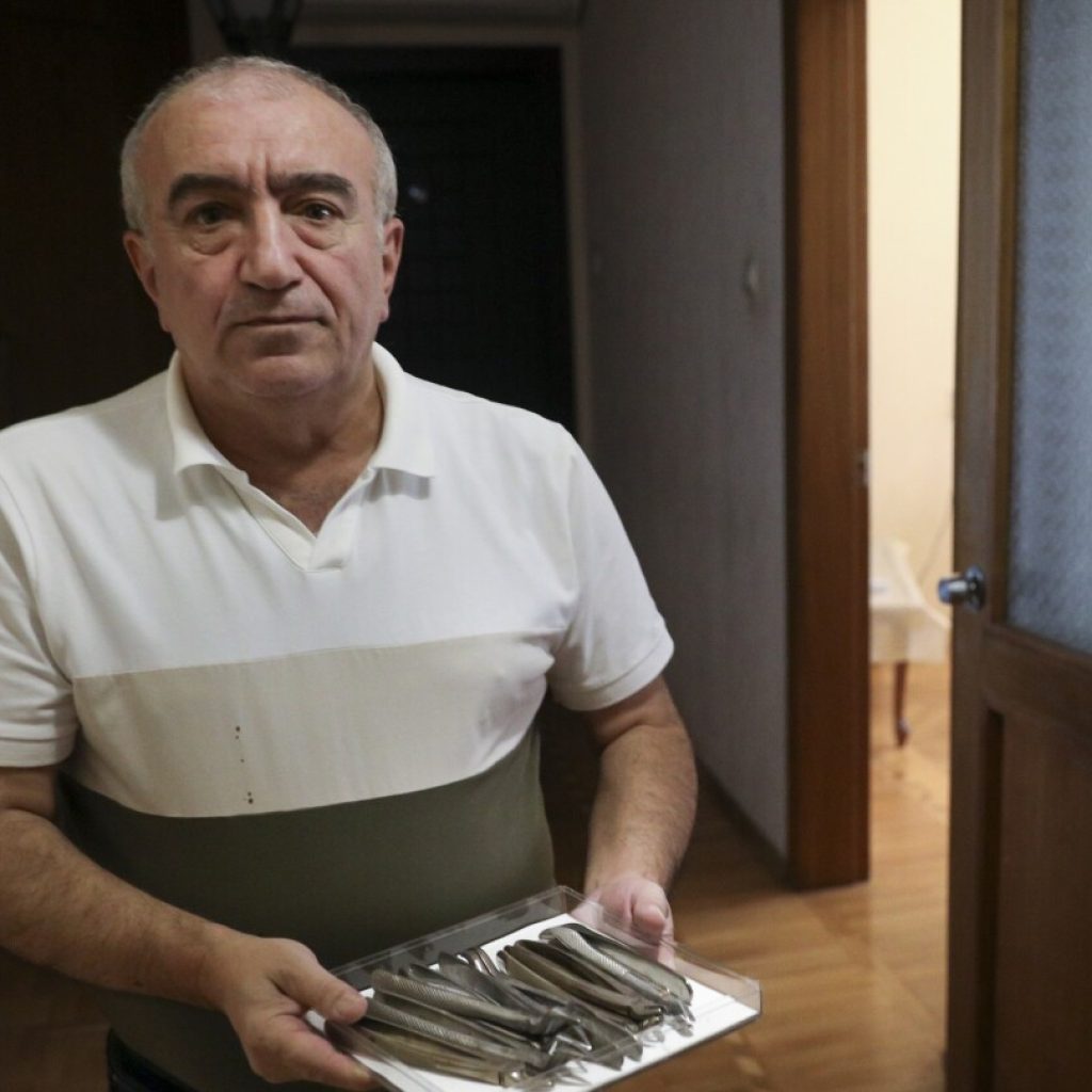 Azerbaijanis who fled a separatist region decades ago ache to return, but it could be a long wait | AP News