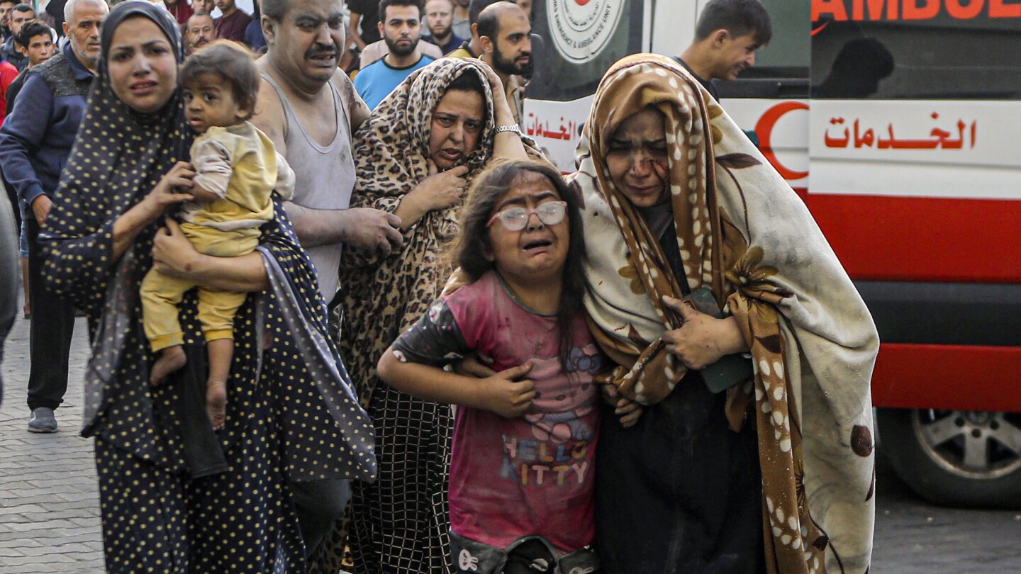 AP PHOTOS: Scenes of pain and grief on war’s 10th day | AP News