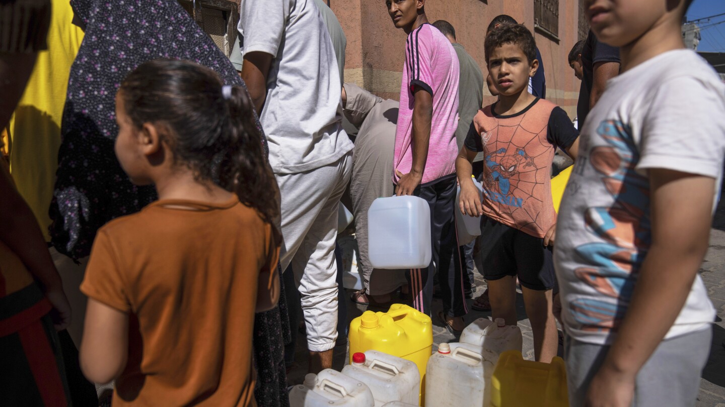 Gaza’s limited water supply raises concerns for human health | AP News