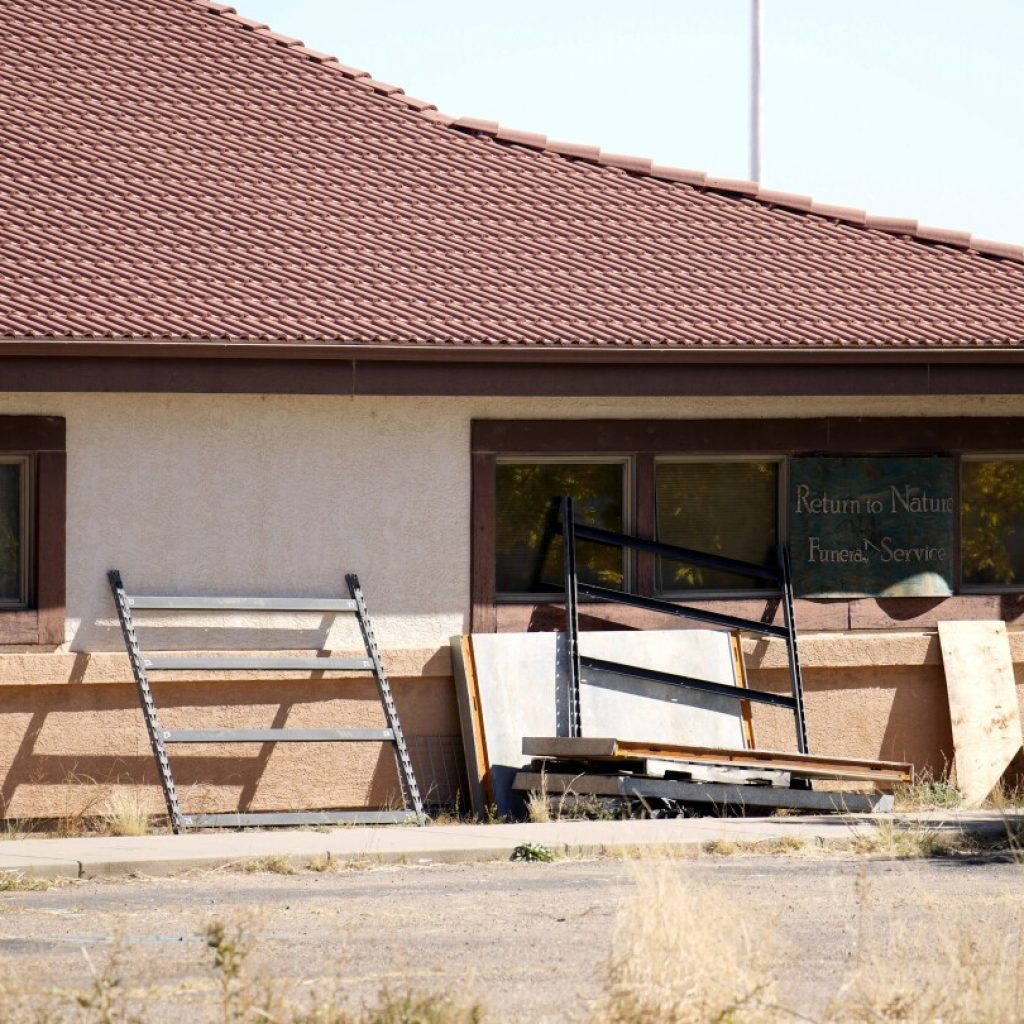 Colorado funeral home: At least 189 bodies found decaying | AP News