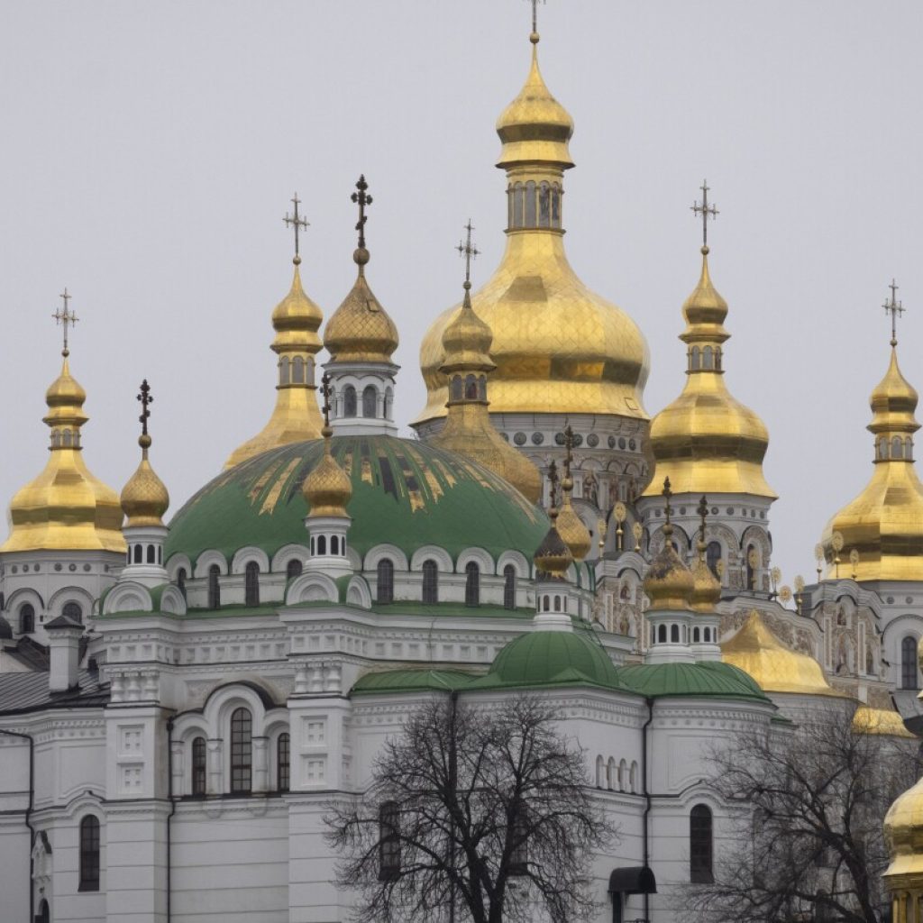 Ukraine’s parliament advances bill seen as targeting Orthodox church with historic ties to Moscow | AP News