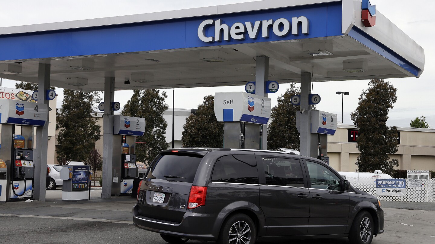 Chevron buys Hess for $53 billion, 2nd buyout among major producers this month as oil prices surge | AP News