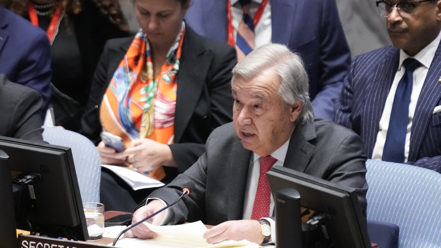 UN chief warns that the risk of the Gaza war spreading is growing as situation becomes more dire | AP News