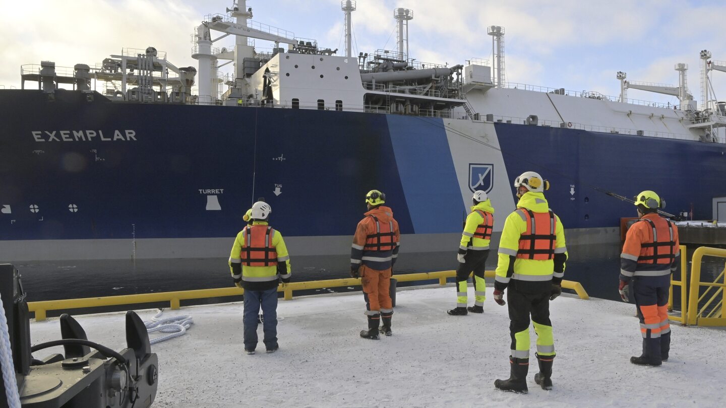 Anchor of Chinese container vessel caused damage to Balticconnector gas pipeline, Finnish police say | AP News