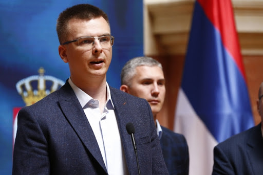 Parandilović za Betu: Vučić je izbrisao granicu između države i mafije