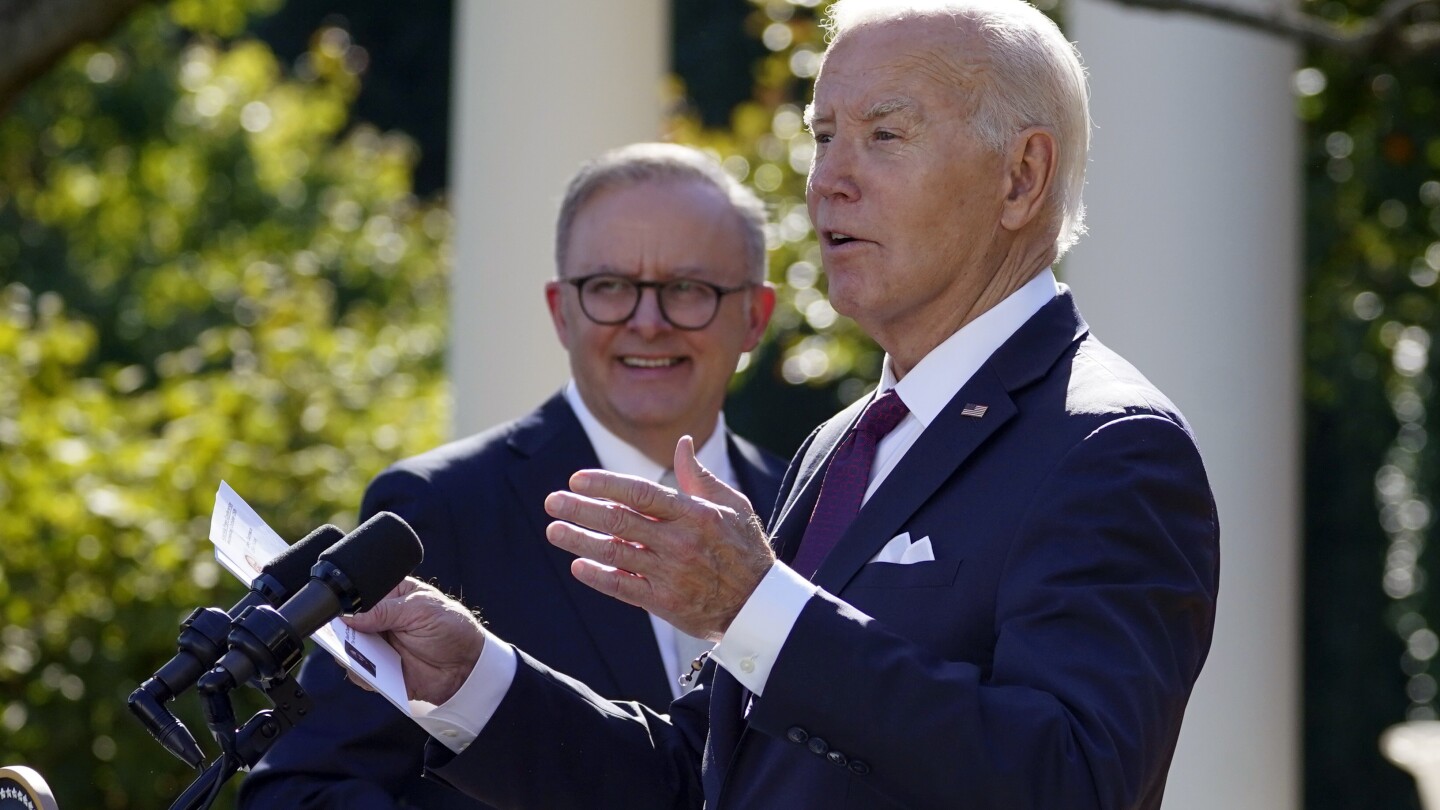 Biden condemns retaliatory attacks by Israeli settlers against Palestinians | AP News