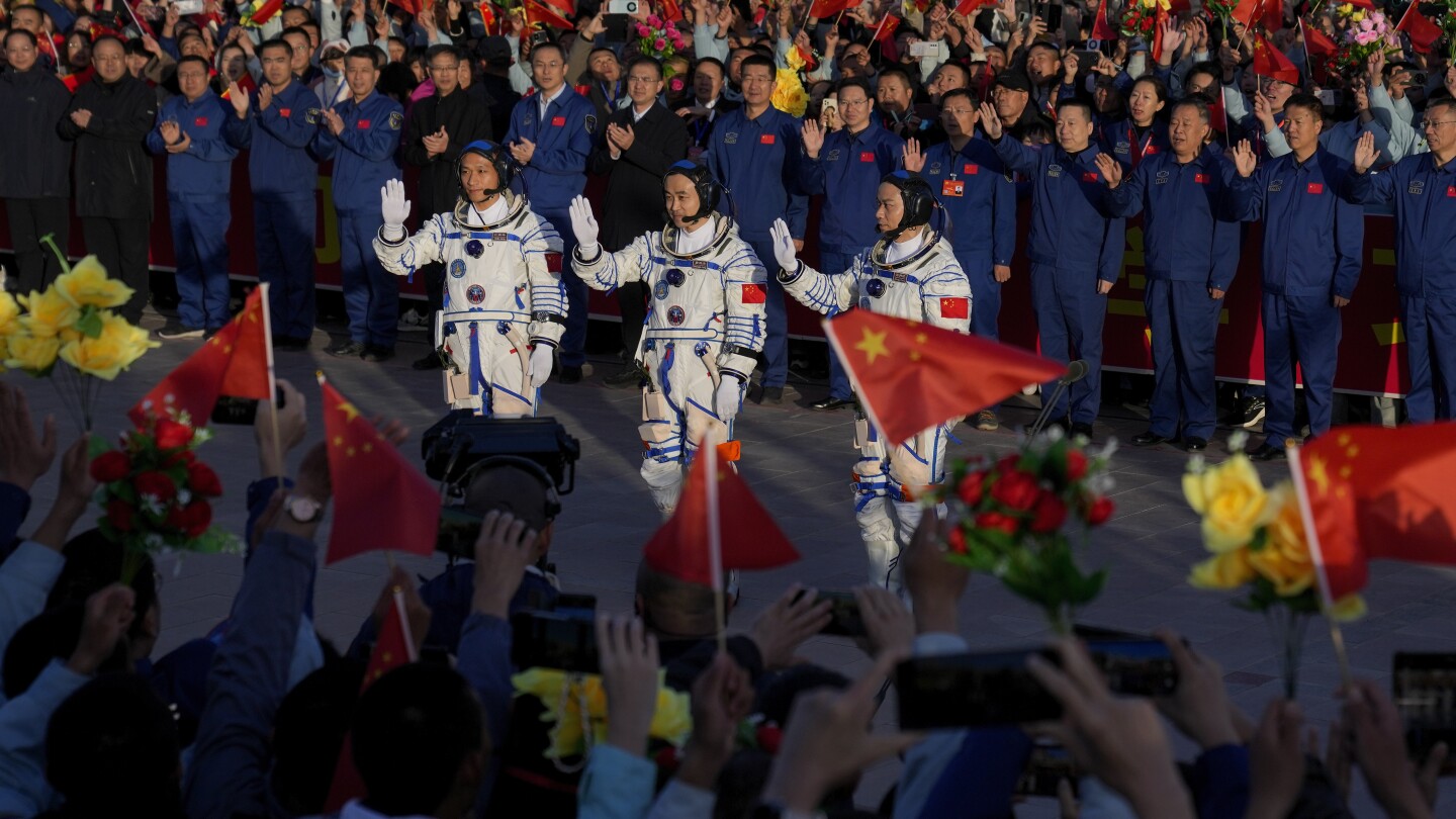 China sends its youngest-ever crew to space as it seeks to put astronauts on moon before 2030 | AP News