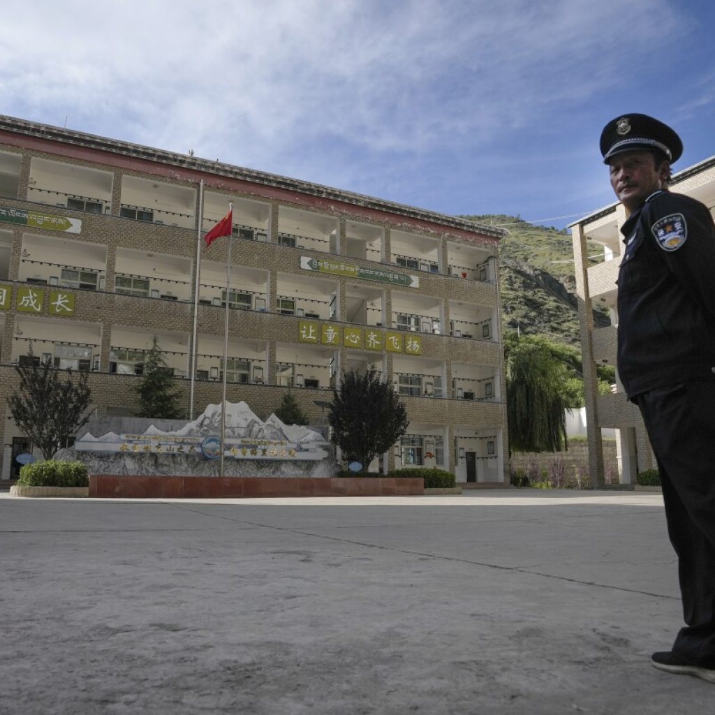 China shows off a Tibetan boarding school that’s part of a system some see as forced assimilation | AP News