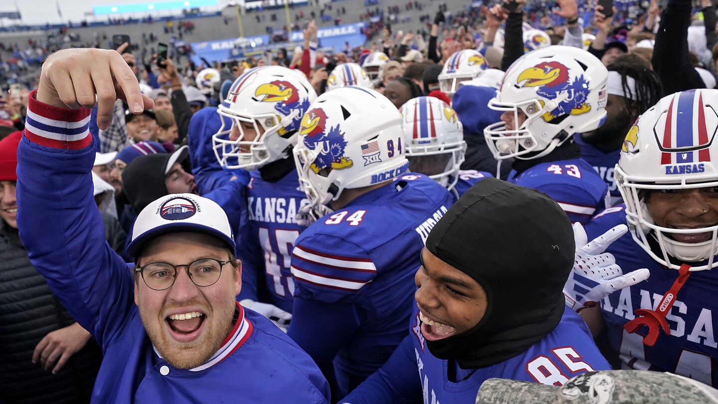 AP Top 25: See the full college football poll for week 10 | AP News