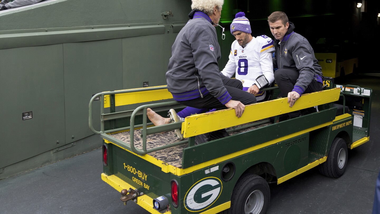 Cousins may have Achilles tendon injury; Stafford, Pickett, Taylor also hurt on rough day for QBs | AP News