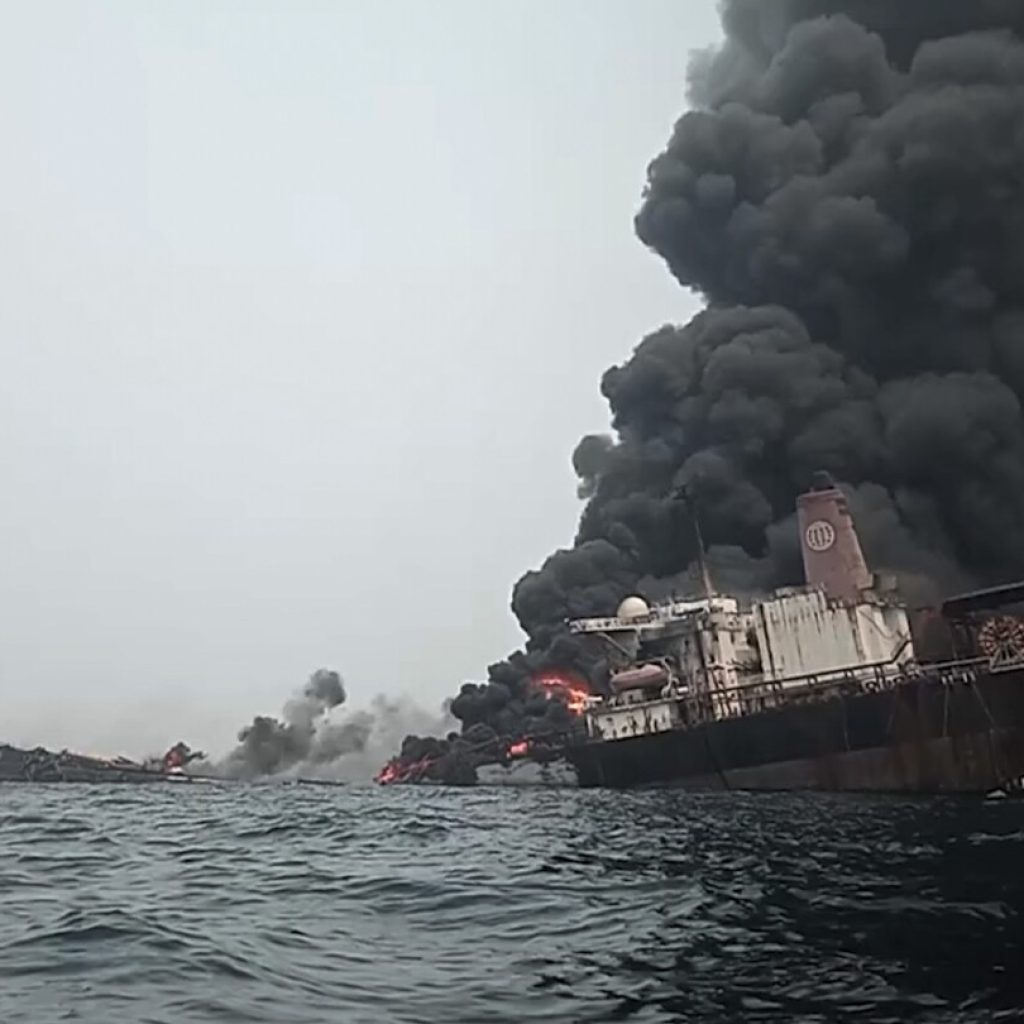 Deadly explosion off Nigeria points to threat posed by aging oil ships around the world | AP News