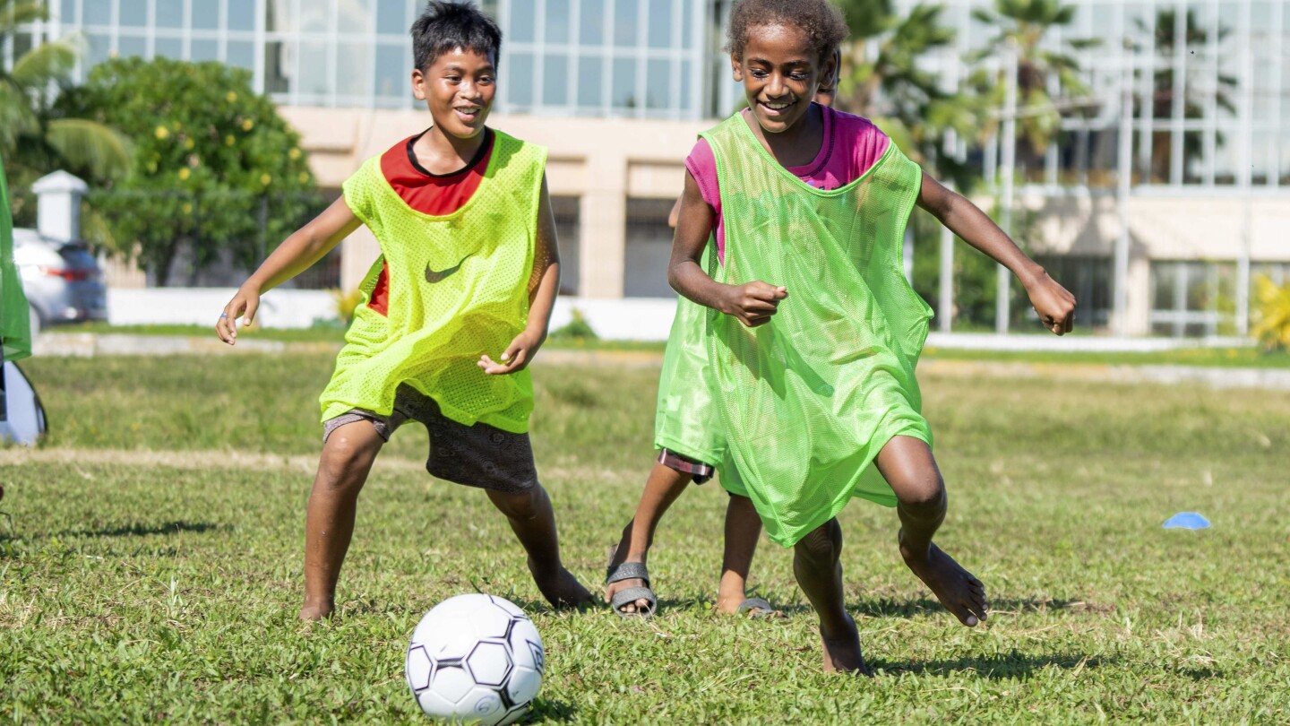 Coach hired, team still required: Soccer’s status in the Marshall Islands is a work in progress | AP News