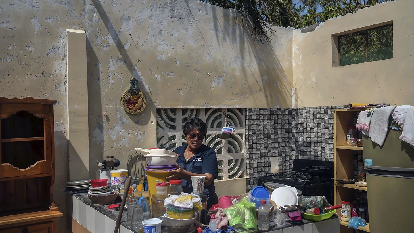 Two hours of terror and now years of devastation for Acapulco’s poor in Hurricane Otis aftermath | AP News