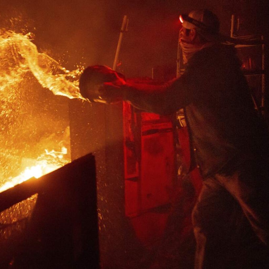 Southern California wildfire prompts evacuation order for thousands as Santa Ana winds fuel flames | AP News