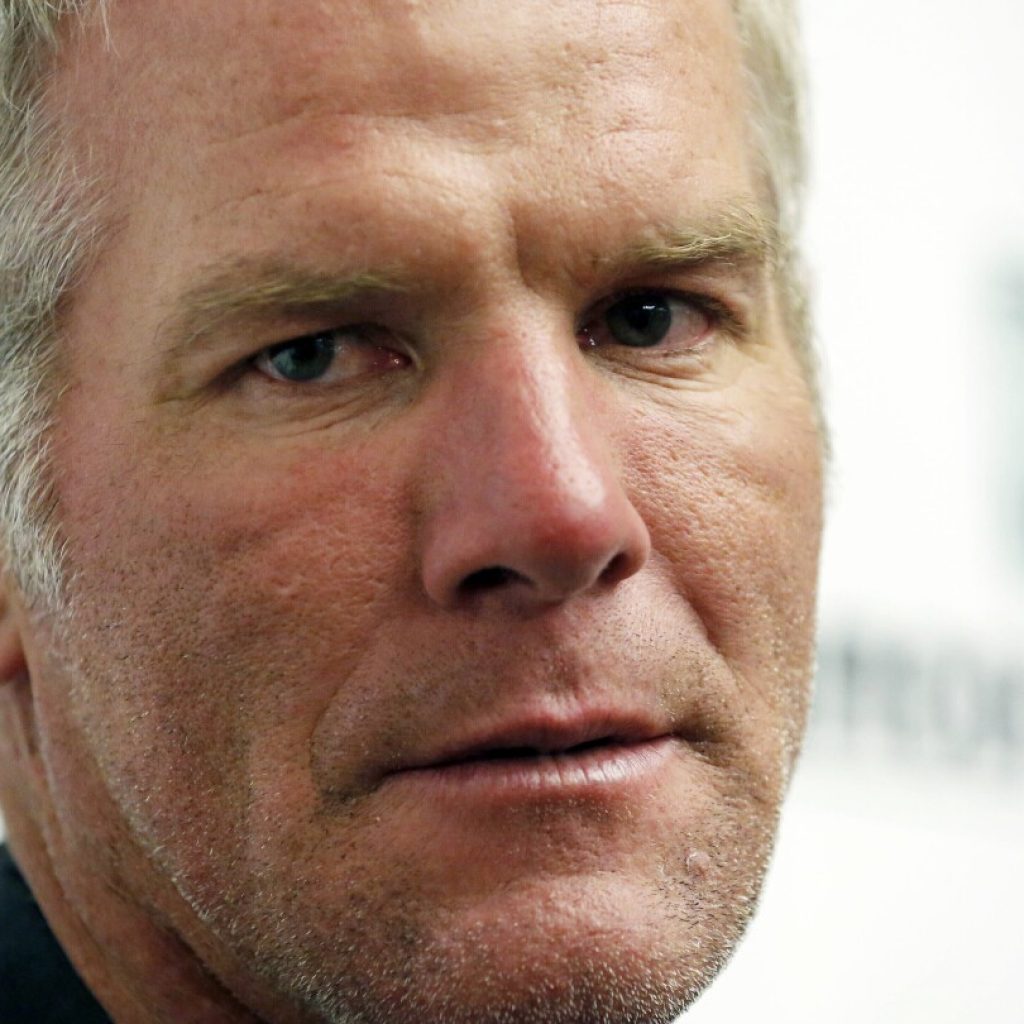 Judge dismisses Brett Favre’s lawsuit against Shannon Sharpe | AP News