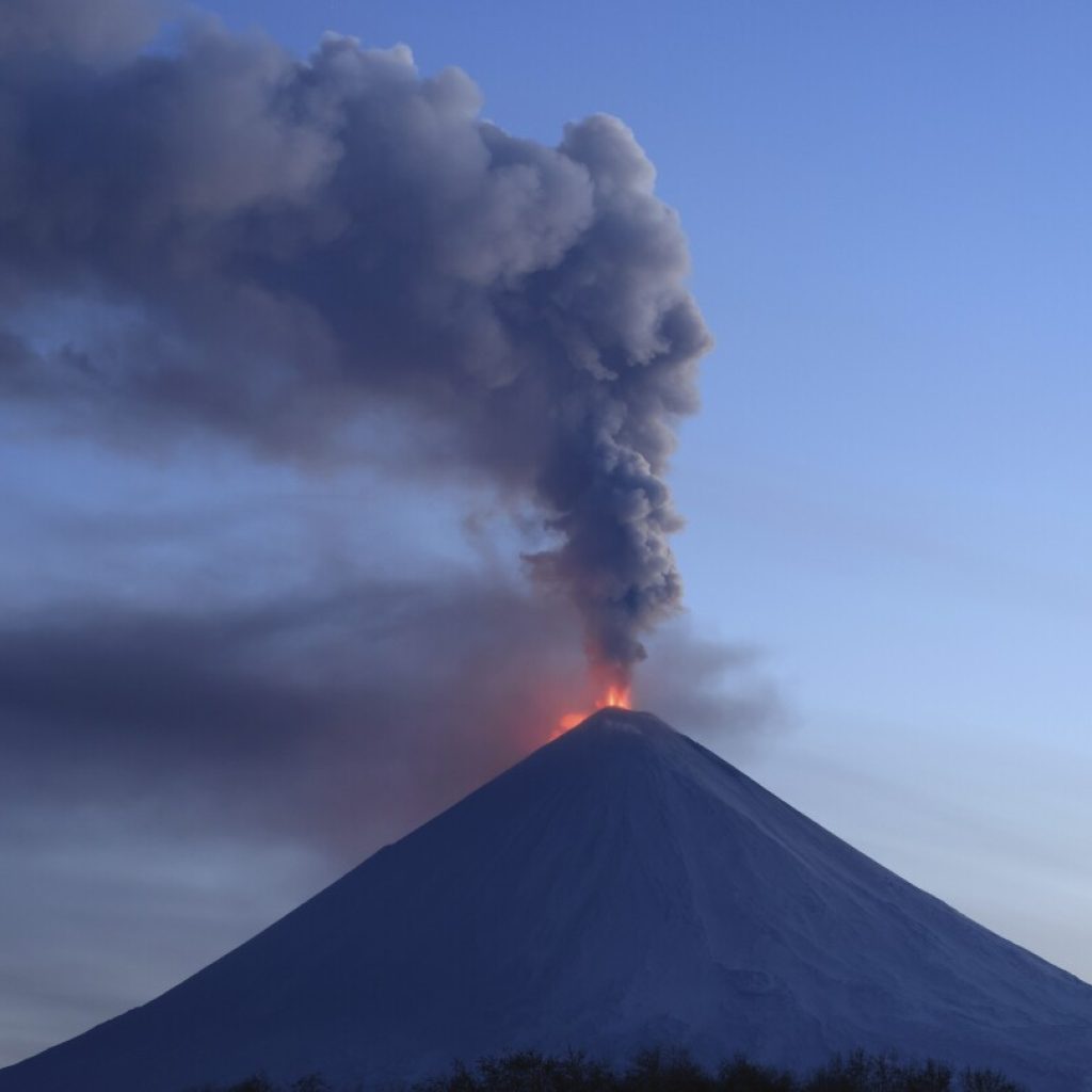 Eruption of Eurasia’s tallest active volcano sends ash columns above a Russian peninsula | AP News