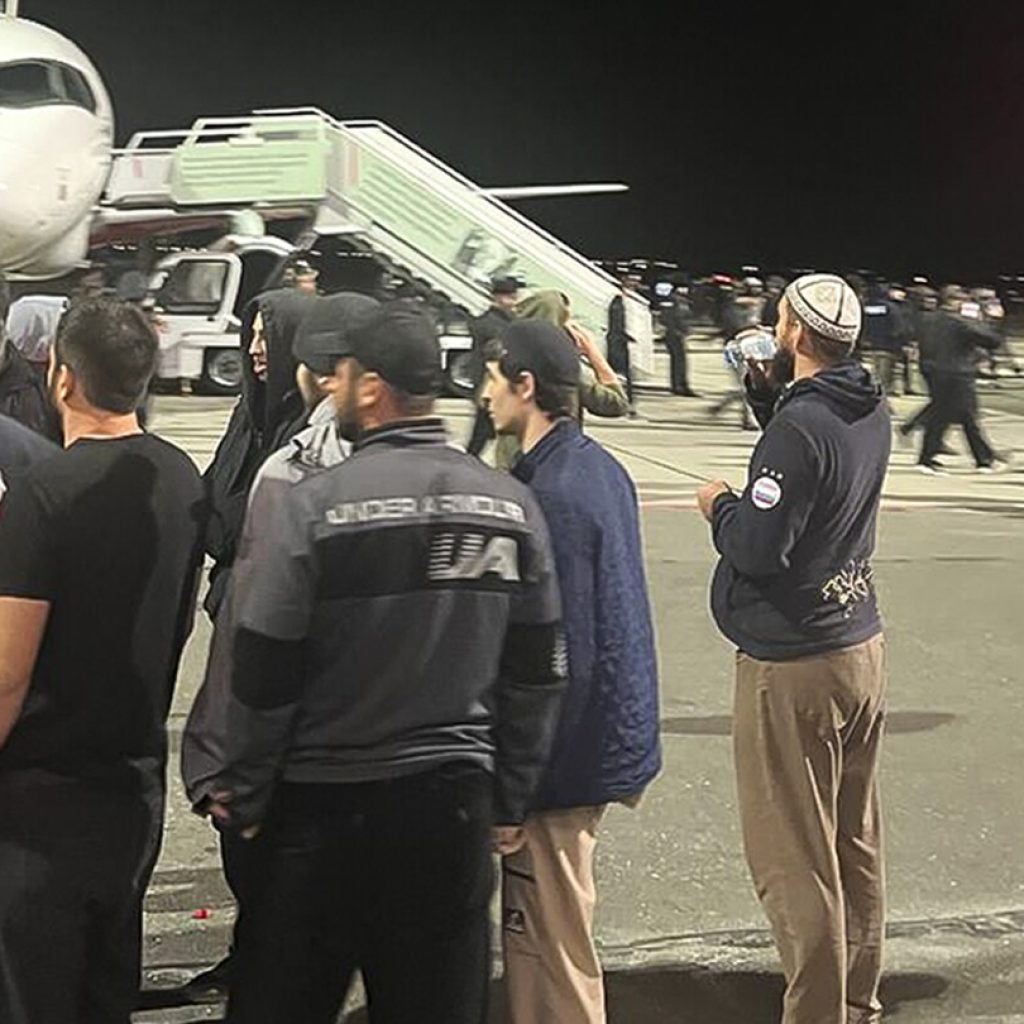 Israeli envoy to Russia says Tel Aviv passengers hid from weekend airport riot in terminal | AP News