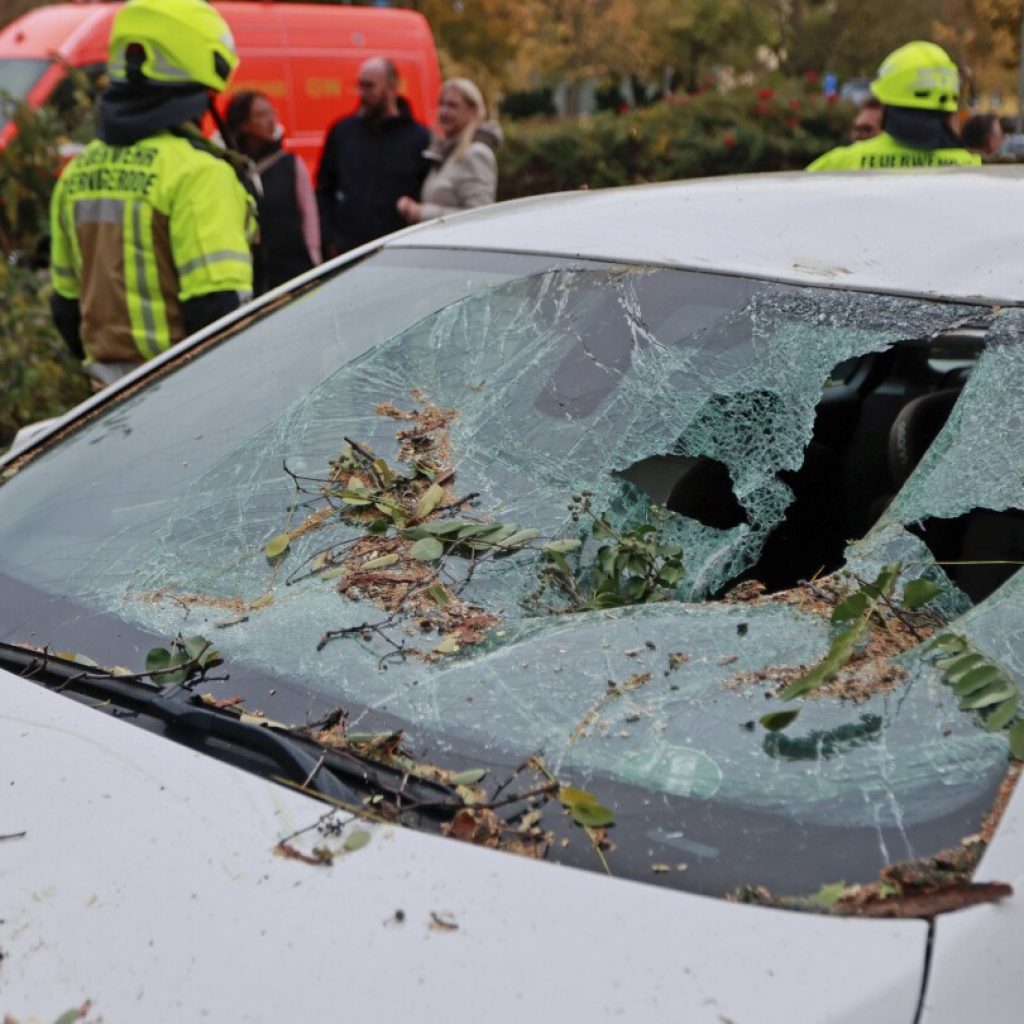 Storm Ciarán sweeps into Italy with record rainfall, killing 3 and bringing toll to 10 | AP News