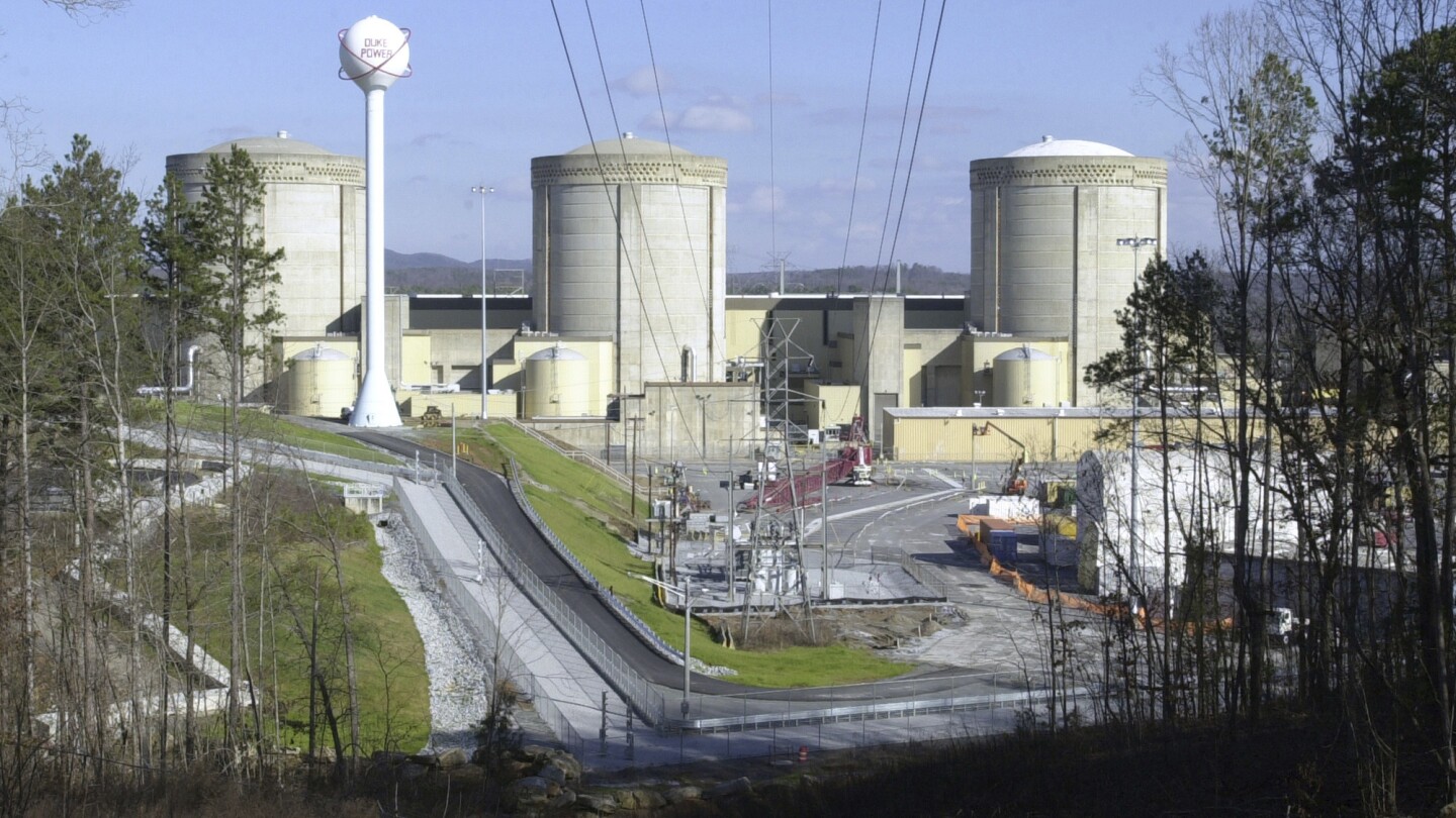 Car crashes through gate at South Carolina nuclear plant before pop-up barrier stops it | AP News