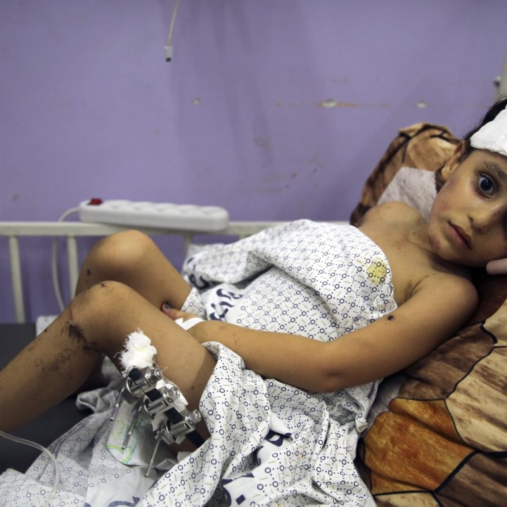 AP PHOTOS: Scenes of pain and destruction endure in week 4 of the latest Israel-Gaza conflict | AP News