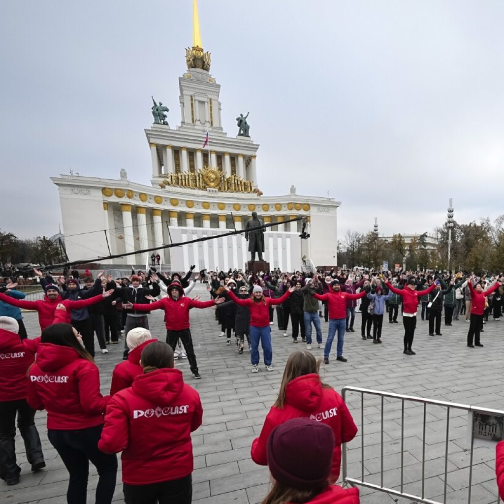 Russia opens a vast national exposition as presidential election approaches | AP News