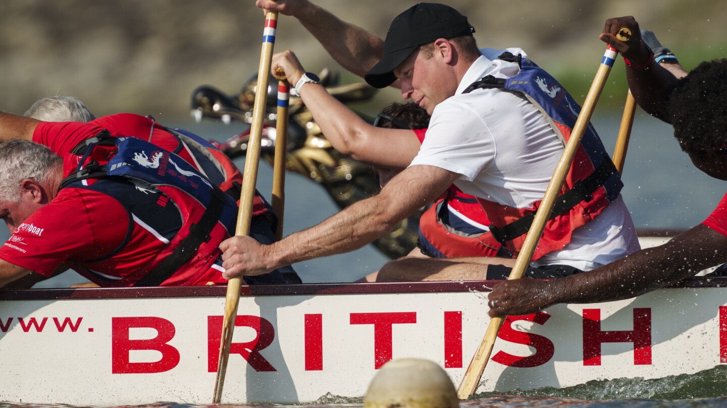 Prince William goes dragon boating in Singapore ahead of Earthshot Prize ceremony | AP News