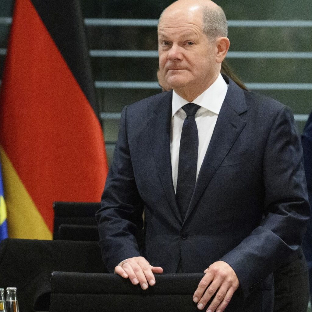 New measures to curb migration to Germany agreed by Chancellor Scholz and state governors | AP News