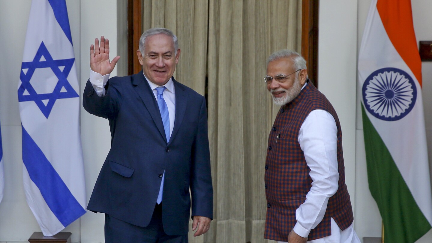 India bars protests that support the Palestinians. Analysts say a pro-Israel shift helps at home | AP News