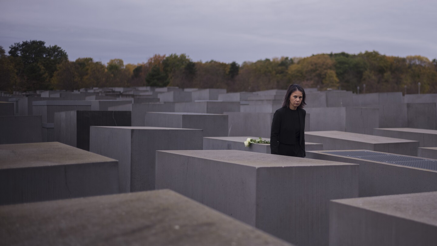 Germans commemorate ‘Night of Broken Glass’ terror as antisemitism is on the rise again | AP News