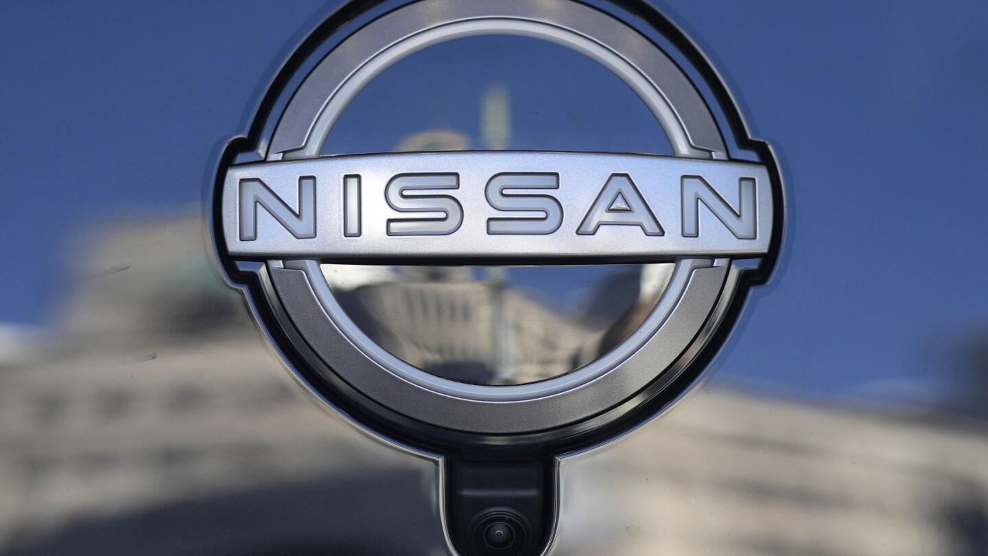 Japanese automaker Nissan’s profits zoom on strong sales, favorable exchange rates | AP News