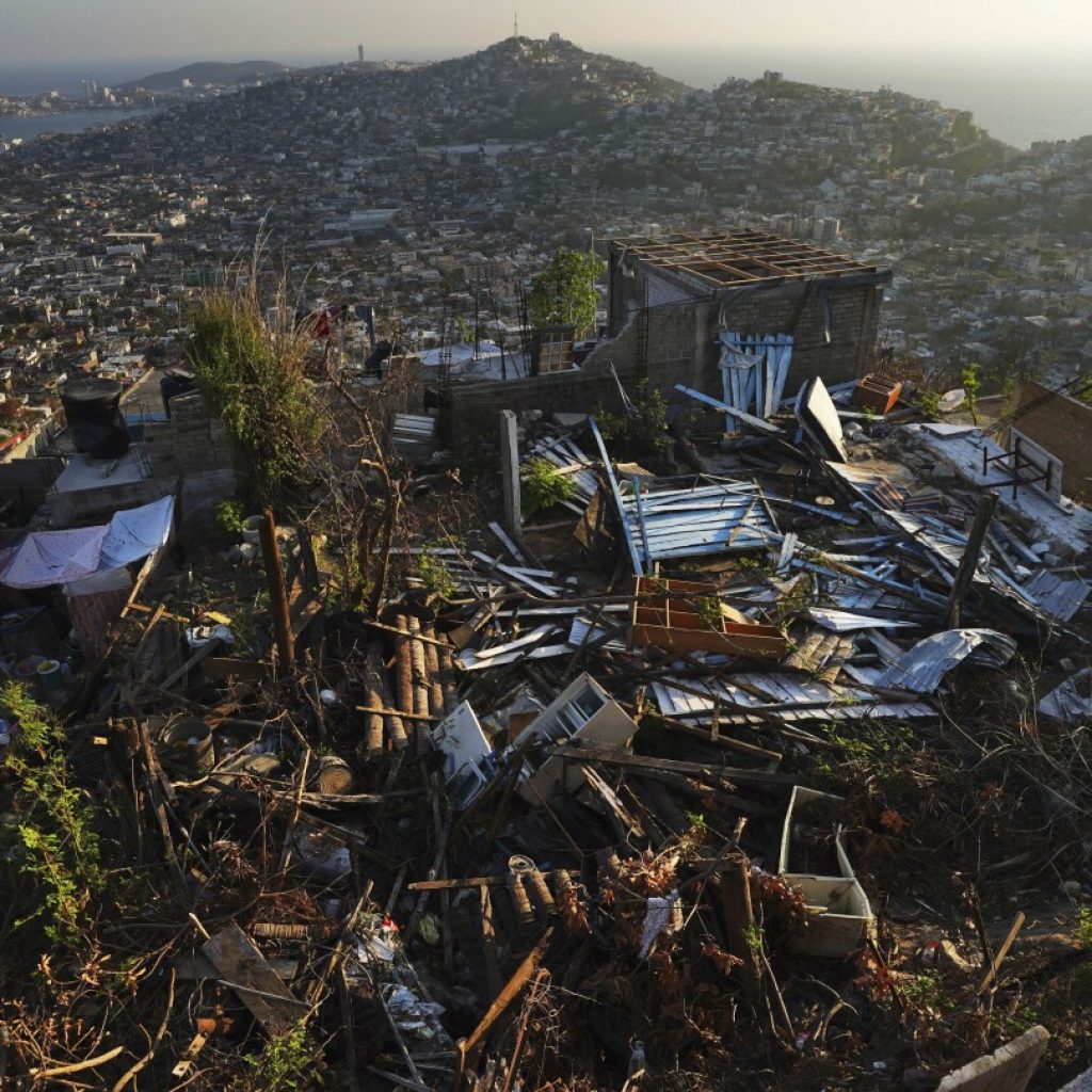 Acapulco’s recovery moves ahead in fits and starts after Hurricane Otis devastation | AP News