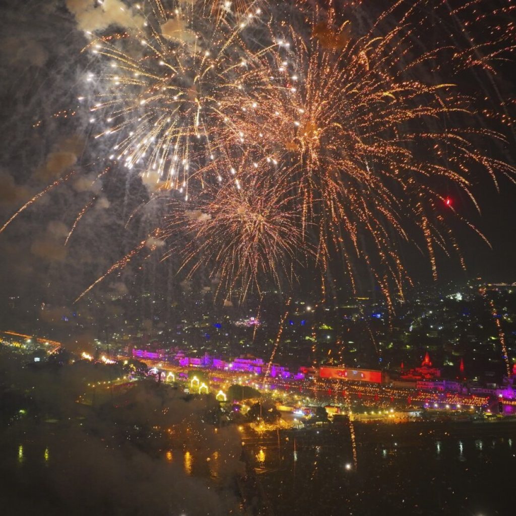 Millions of Indians set a new world record celebrating Diwali as worries about air pollution rise | AP News