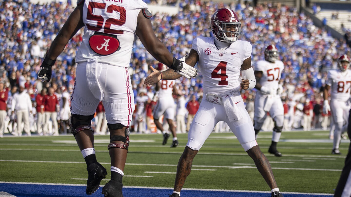 AP Top 25 Takeaways: Alabama is a national title contender again. Michigan may have its next man | AP News