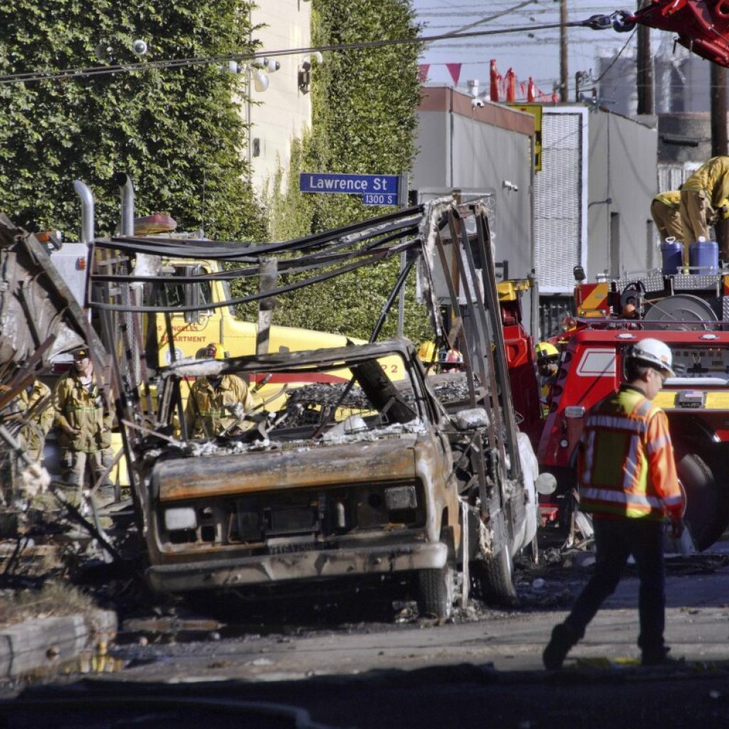 I-10 closure: Investigations underway, traffic snarls expected after major fire  | AP News