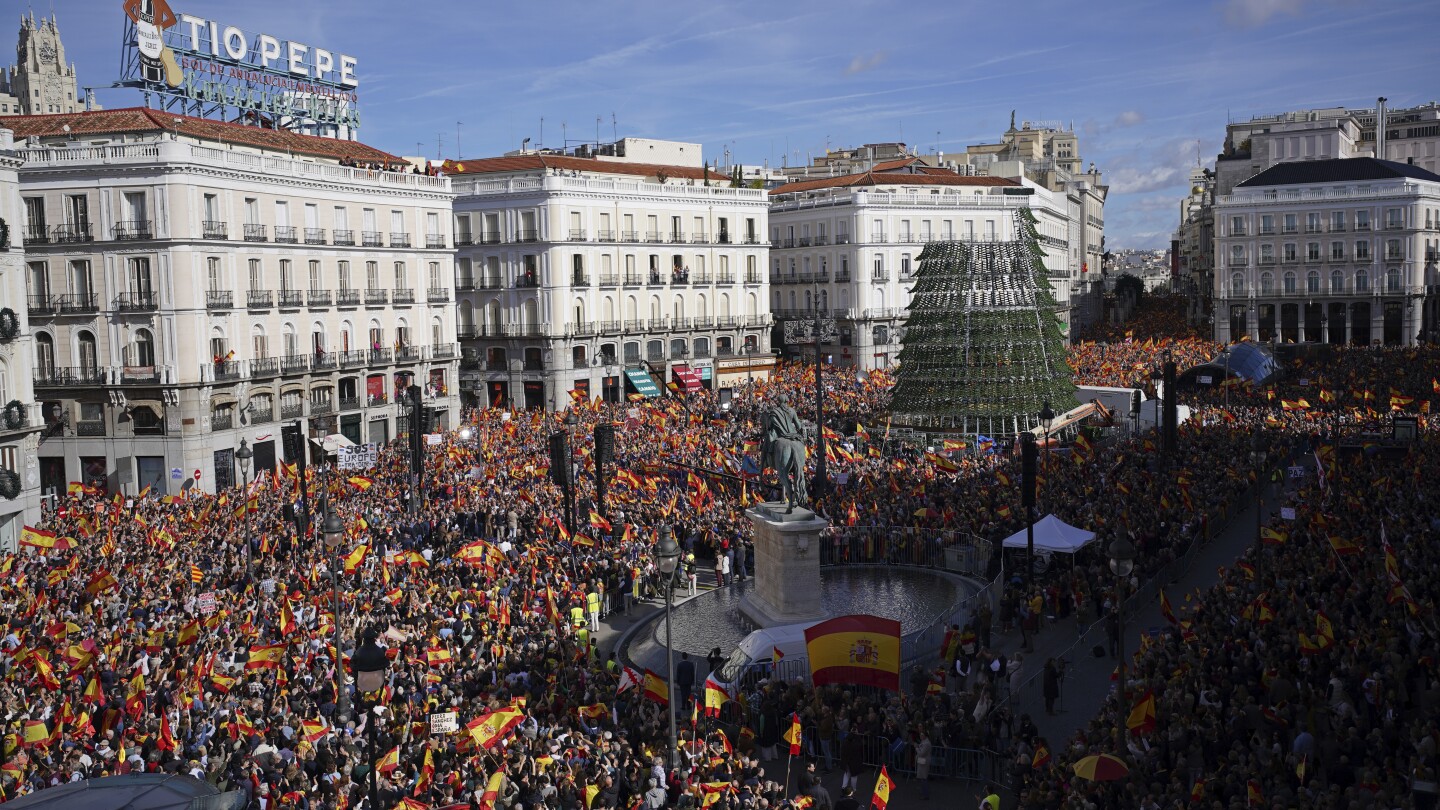 Spain’s Parliament to vote on Prime Minister Sánchez’s reelection. Catalan amnesty deal causes furor | AP News