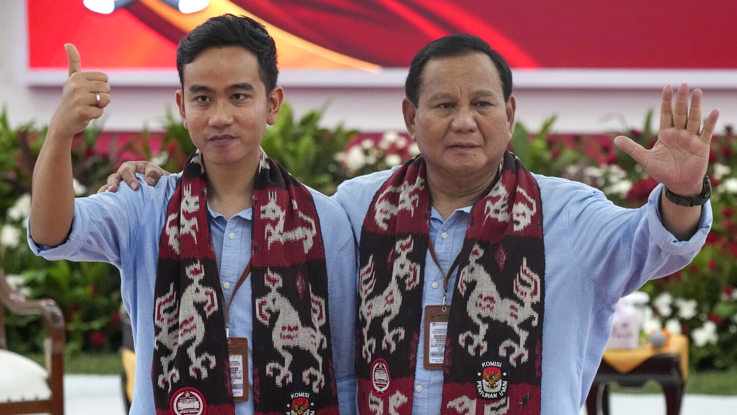 Indonesian Election Commission approves all three candidates for president | AP News