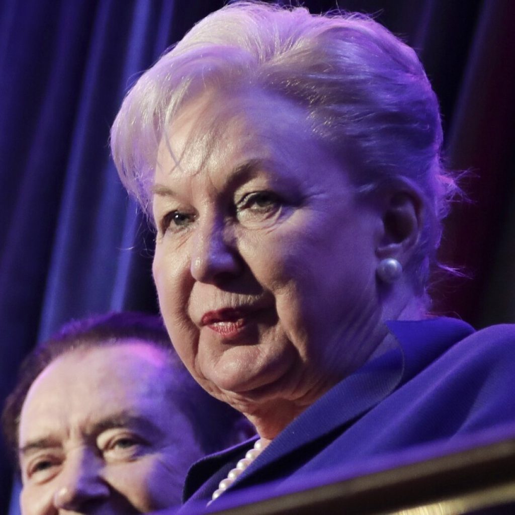 Maryanne Trump Barry, Donald Trump’s older sister, dies at 86 | AP News