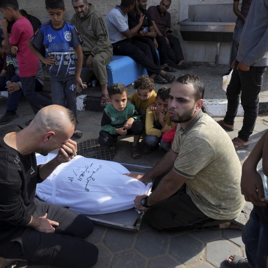 Live updates | Biden says Gaza’s largest hospital ‘must be protected’ as thousands flee the fighting | AP News