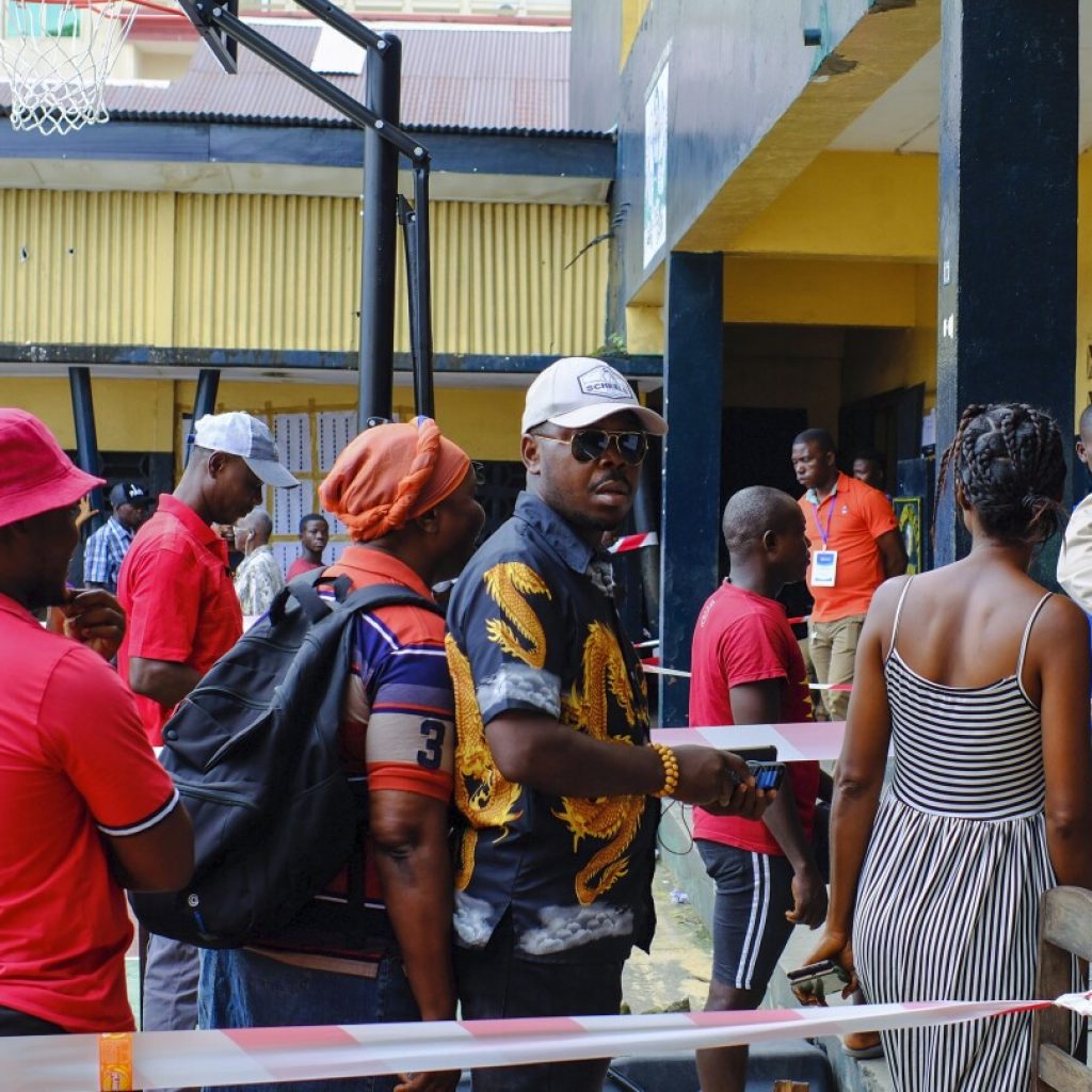 Liberian President Weah faces tight runoff vote for a second term against challenger Boakai | AP News