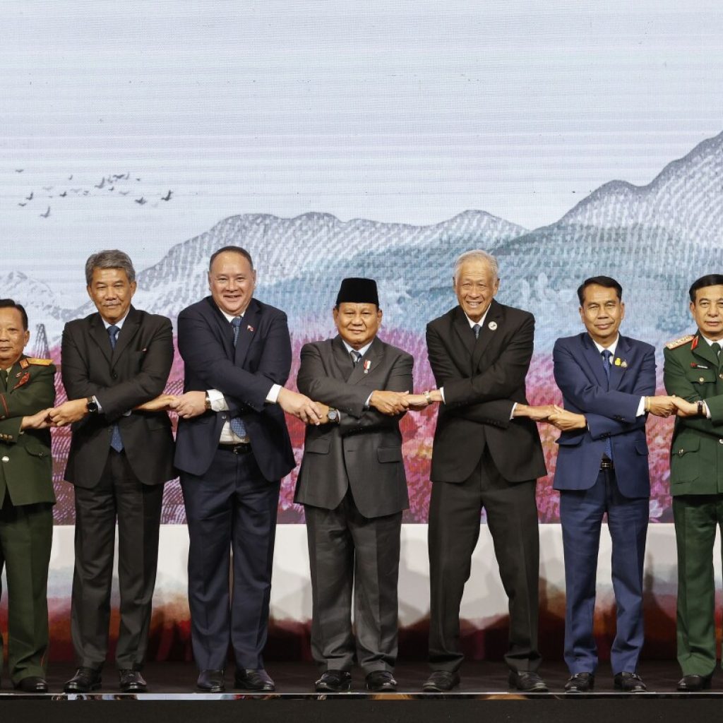 ASEAN defense chiefs call for the fighting in Gaza to cease, but they struggle to address Myanmar | AP News