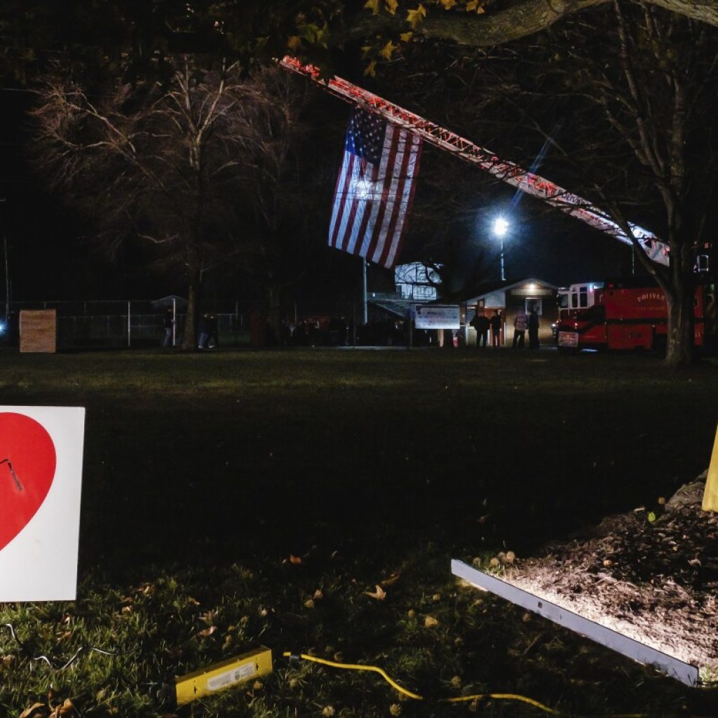 NTSB at scene of deadly Ohio interstate crash involving busload of high school students | AP News